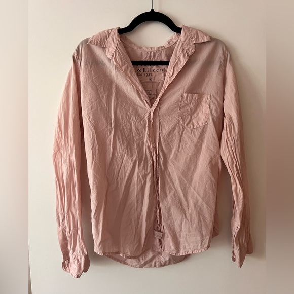 LIGHT PINK- Frank and Eileen Button Down Top Barry - Picture 4 of 6